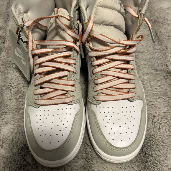 Nike dunks - Picture 2 of 2